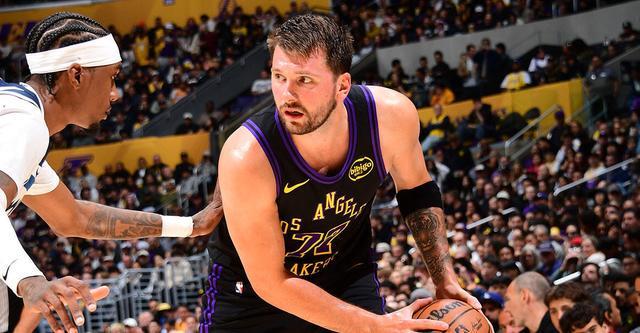 LOL电竞外围-超越科比！东契奇湖人生涯6次单场贡献30+三双队史第五